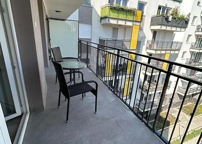 Modern With Garage Apartment